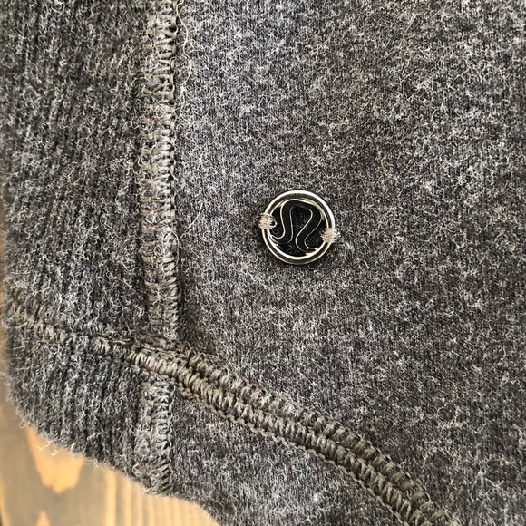 Lululemon 1/2 zip hoodie - Picture 6 of 9